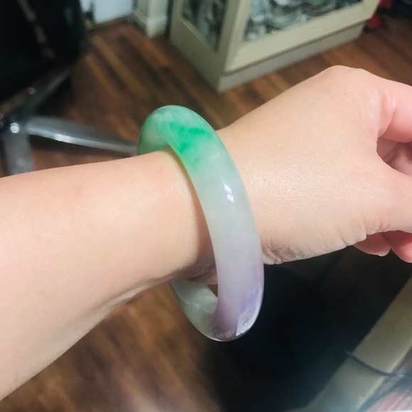 ❤️SALE❤️JADEITE Bi-Color Jadeite GFCO approved